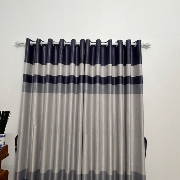 Bedroom window curtain Type 1 high-class sun protection, wall-mounted curtain to - Picture 1 of 6